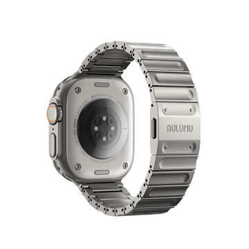 AULUMU C01 Hi-Per 鈦合金錶帶，適配 Apple Watch，展現優雅風格。