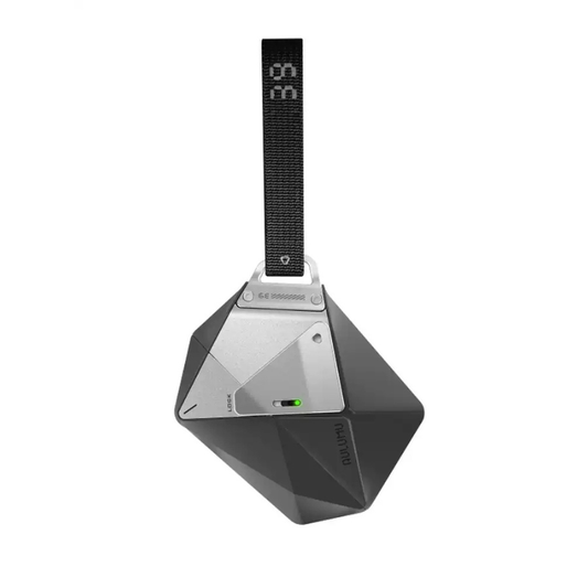 AULUMU A39 幾何保護殼，展示其獨特幾何設計與耐用材質。