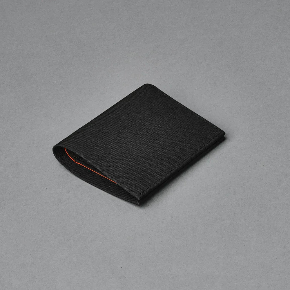  ALPAKA Ark Bifold Cash Wallet 雙折錢包 - Axoflux 300D RFID 防盜保護