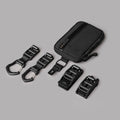 ALPAKA HUB Pouch Pro 內部設計有 6 個收納口袋與 5 個固定帶，提供高效收納方案
