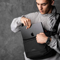 ALPAKA Bravo Sling Max V2 防水防盜側肩包 - 商務與日常兼具的百搭單肩包