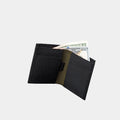  ALPAKA Ark Bifold Cash Wallet 雙折錢包 防潑水設計，輕便時尚