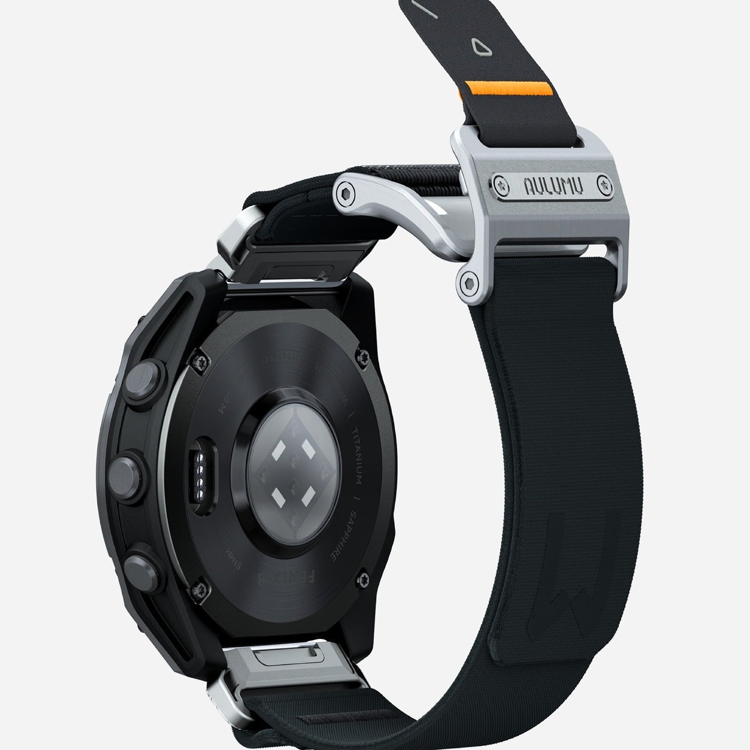 C11 錶帶柔軟透氣尼龍材質近景