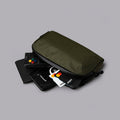 ALPAKA Flight Pouch Pro 多功能旅行收納袋，增加容量與智能設計，適合旅行使用