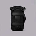 ALPAKA Modular Shoulder Pocket Slim 可斜挎、掛於腰帶或固定於背包的多功能設計。
