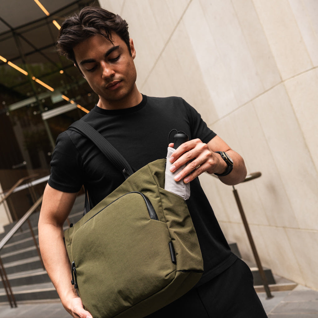 ALPAKA BRAVO TOTE V2 外置水樽位（6.5cm）｜隨手拎水更方便