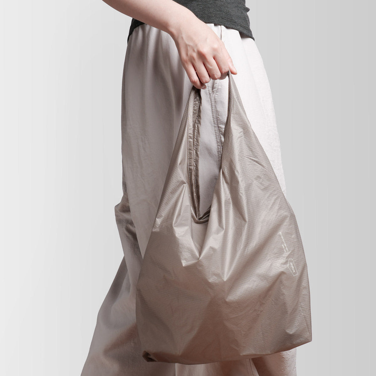 BITPLAY Foldable Crossbody Shopping Bag 自收納斜背購物袋