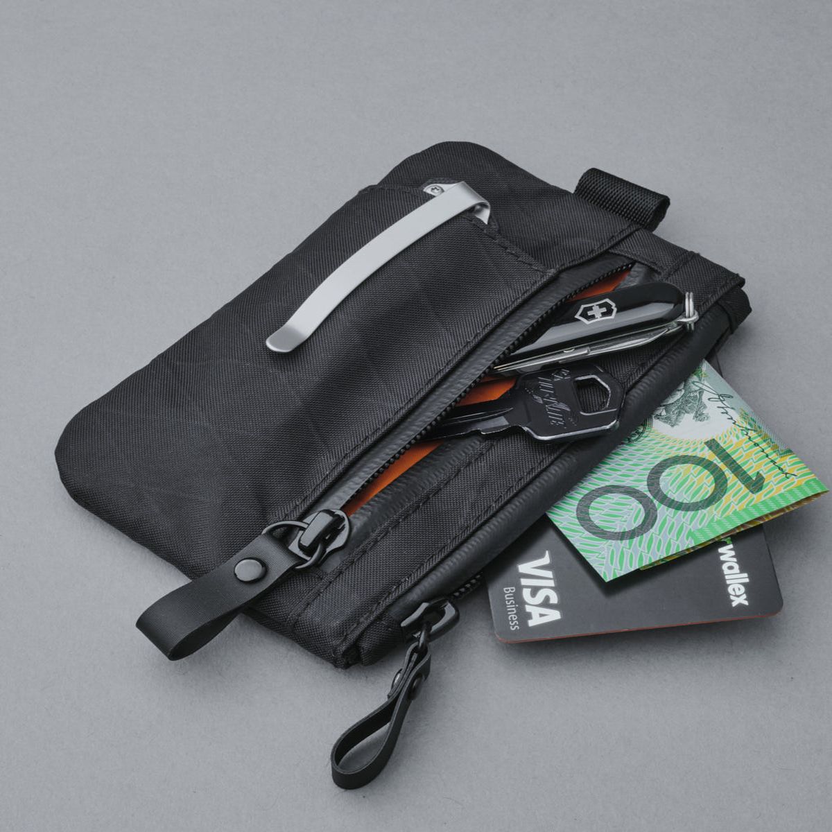 Alpaka Zip Cardholder - Black X-Pac VX21